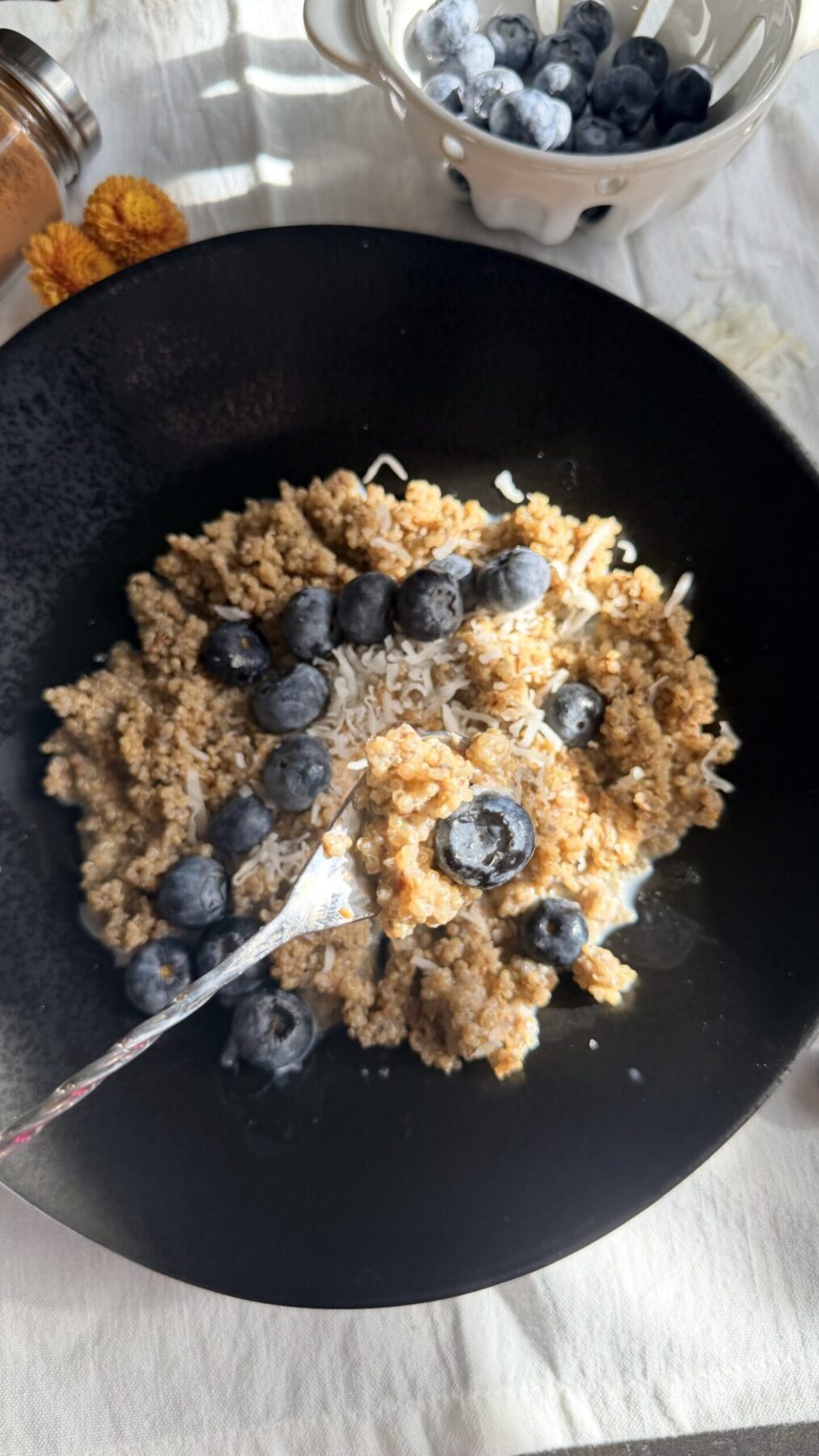 Sweet Quinoa Breakfast Bowl - Bite